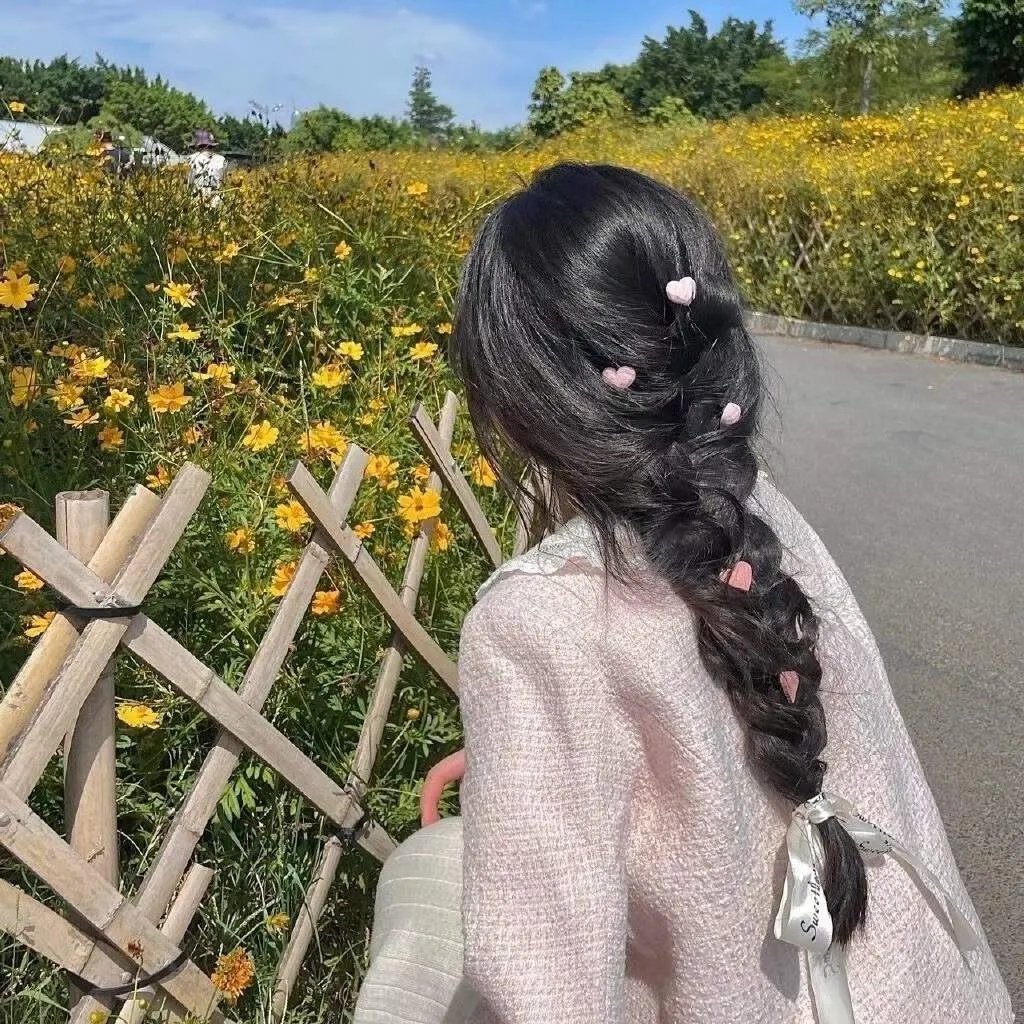 屋顶上的小飞人